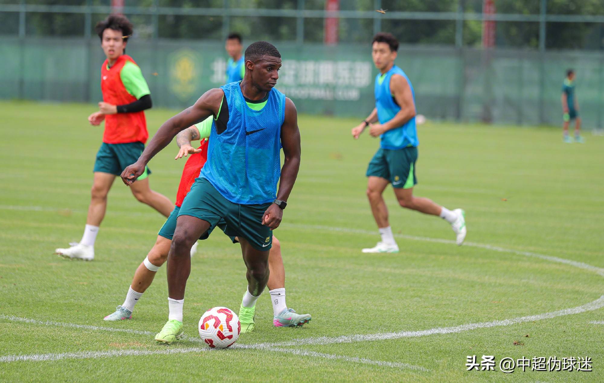 周雅琴：等待结果非常煎熬，拿到银牌很满意.