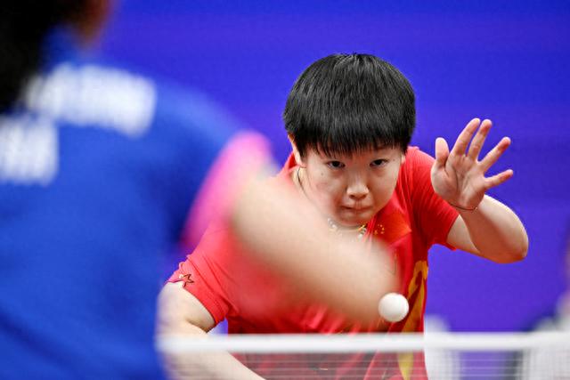 完全围绕亚 完全围绕亚